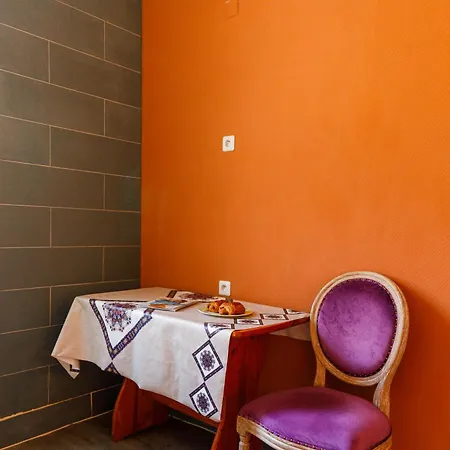 Hotel Simple - Fresh Start 2026